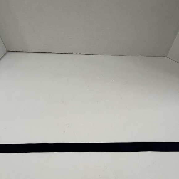 Dior Classic Navy and gold holiday Ribbon - Picture 3 of 3